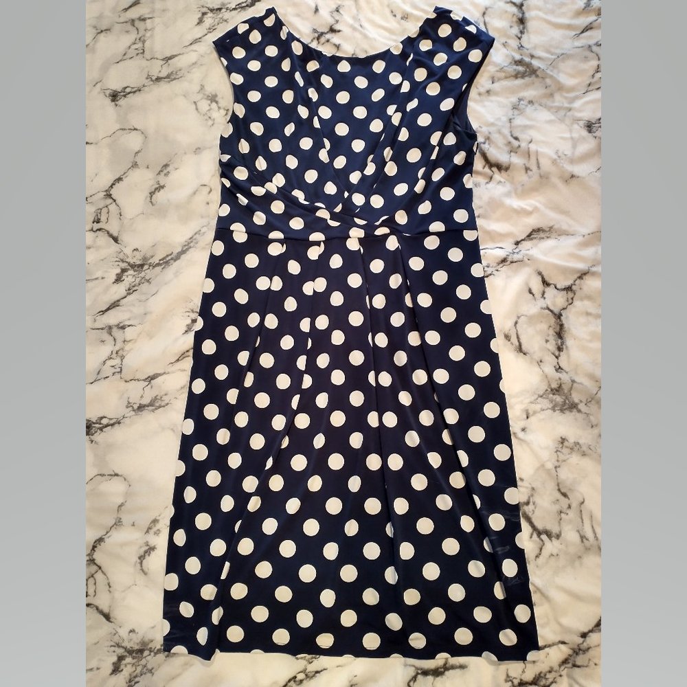 Eliza J Blue ruched sleeveless polka dot dress, 16W